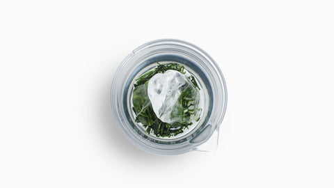 Cold Brew Tea Recipe: A Vibrant Iced Tea That Captures the Umami of Sencha