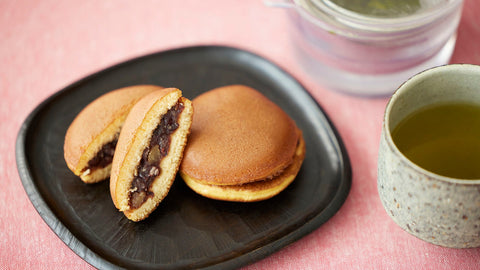 Fragrant "006 Yutaka Midori Chiran" with Chestnut Dorayaki
