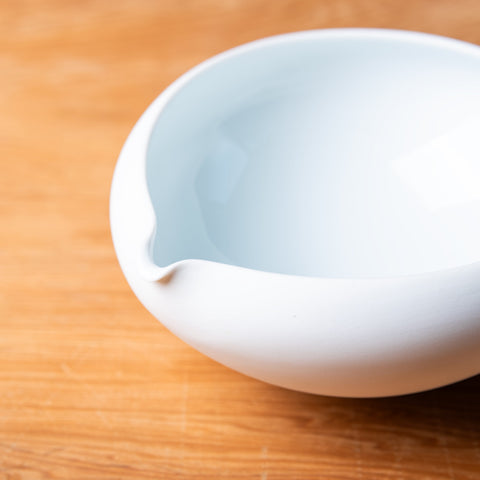 Matcha Cruiser | Japanese Katakuchi: Spouted Matcha Bowl